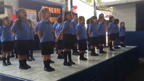 Niños Escuela Chile De El Salvador Cantando Himno Nacional Youtube