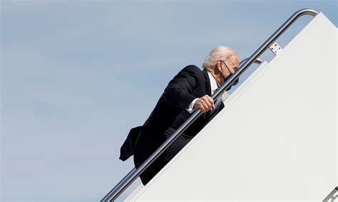 Why Is Trump Walking Down A Ramp Trending The Us Sun