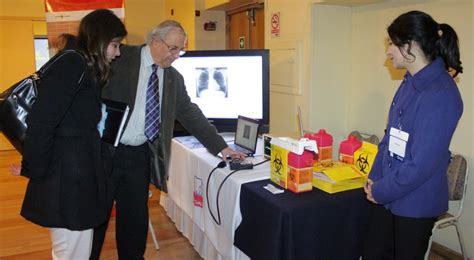 Universidad de Valparaíso Expertos en Ingeniería Biomédica se reúnen