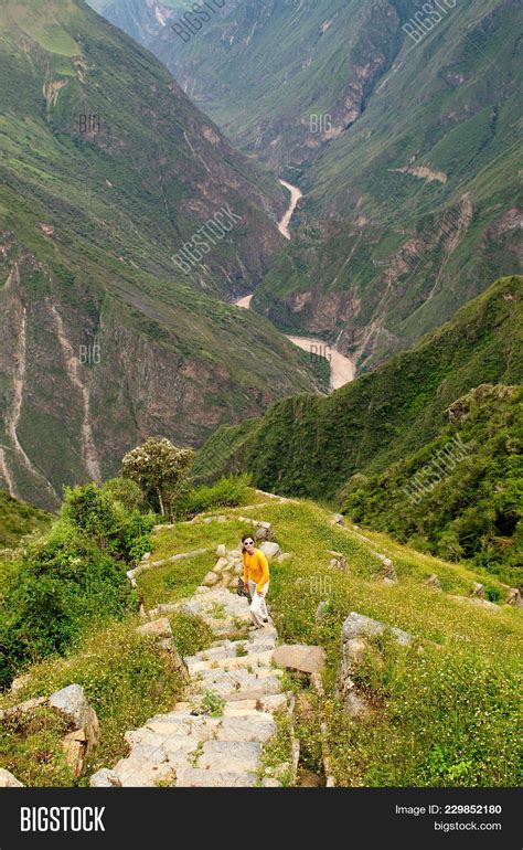 Tourist Choquequirao Image & Photo (Free Trial) | Bigstock