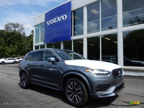 2020 Osmium Gray Metallic Volvo XC90 T6 AWD Momentum 134726024 Photo