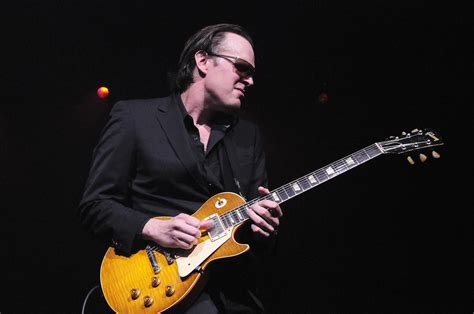 Joe Bonamassa Wallpapers Top Free Joe Bonamassa Backgrounds Wallpaperaccess