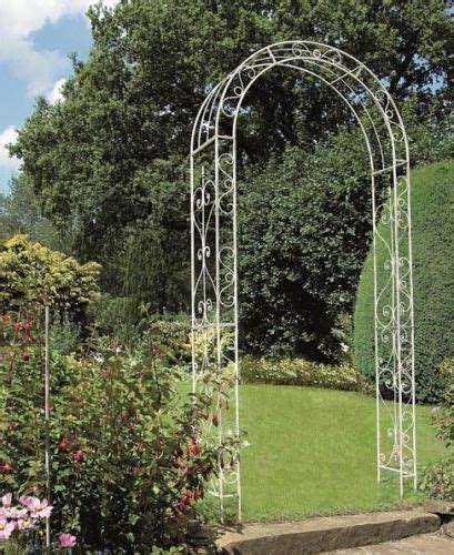 Gardman Metal Garden Arches