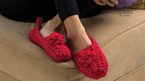 Crochet Slippers for Beginners Pattern + Tutorial