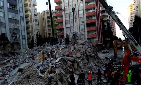 Adana Alpargun Apartman Nda Arama Kurtarma Al Malar Dron Ile