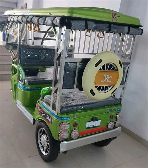 Yatri Green Battery E Rickshaw At Rs 185000 Yatri E Rickshaw In