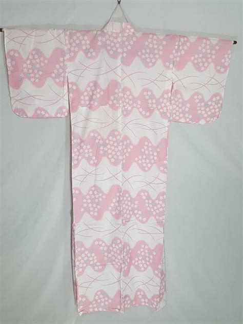 White And Pink Yukata Kimonostore