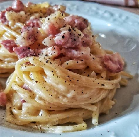 Lista 102 Imagen De Fondo Espaguetis A La Carbonara Con Nata Bacon Y