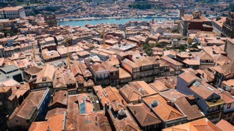 Manifestação no Porto contra despejos e especulação imobiliária