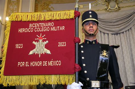 En El Congreso Se Inscribieron Las Letras En El Muro De Honor Del