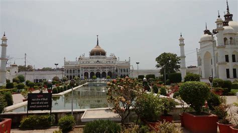 Chota Imambara Lucknow | Chota Imambara timings, history, images, best time