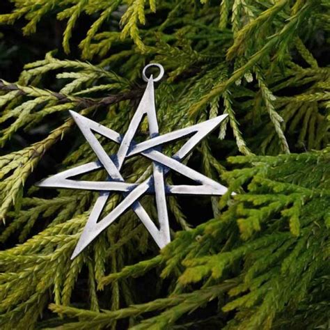 Seven Pointed Star Necklace
