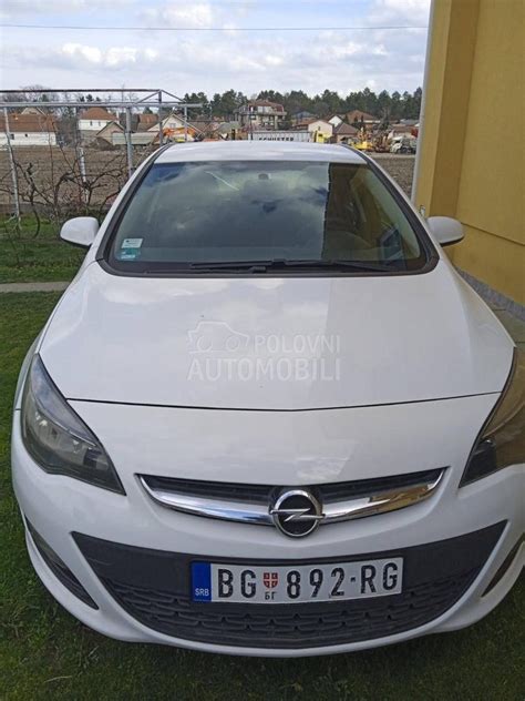 Polovni Opel Astra J 1 4 2015 God Polovni Automobili Srbija Veliki