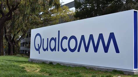 Qualcomm Earnings: QCOM Stock Soars 14% on Q3 EPS, Revenue Beats ...