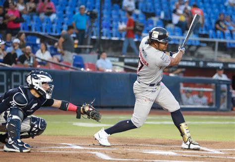 Liga Mexicana De Beisbol Sultanes De Monterrey Vence A Tigres De