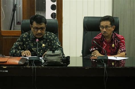 Pansus Padagimo Rapat Bersama BPBD Dan Dinsos Sulteng Bahas Penanganan