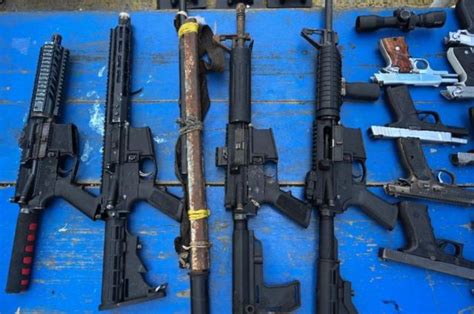 Como prisões da América Latina se tornaram centros de comando para as principais facções de