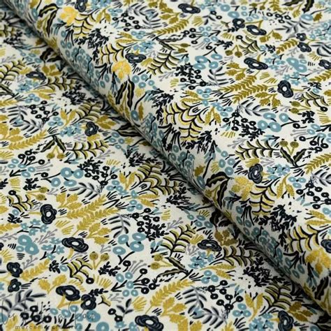 Coupon De Tissu Coton Motif Fleuri Menagerie Ecru Cm Cotton