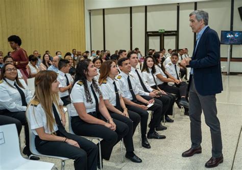 Academia de Copa Airlines gradúa a 40 panameños como Pilotos