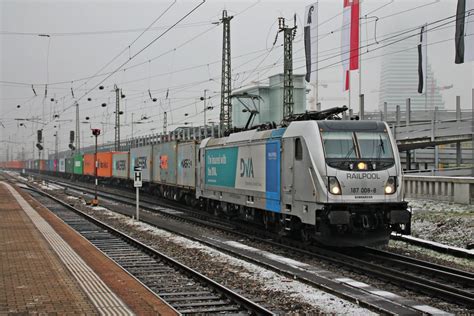 Mit Einem Containerzug Rekingen CH Rheinhausen Fuhr Am 20 01 2016