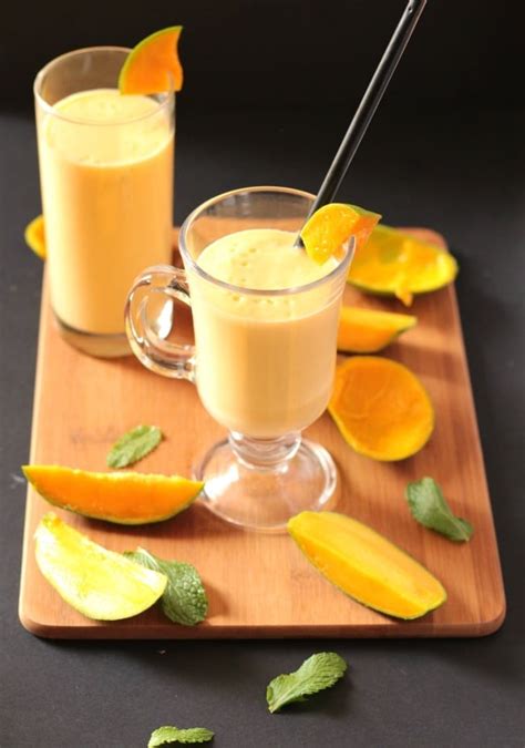 Thick Creamy Mango Milkshake I Knead To Eat