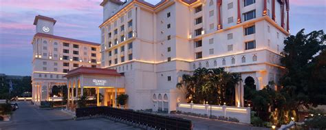 Premium Hotels In Pune Sheraton Grand Pune Bund Garden Hotel