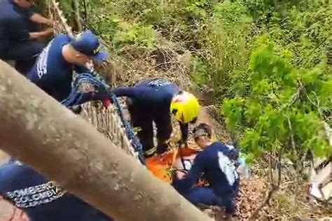 Milagro En Campo Hermoso Mujer Sobrevivió A Una Caída De 30 Metros Por