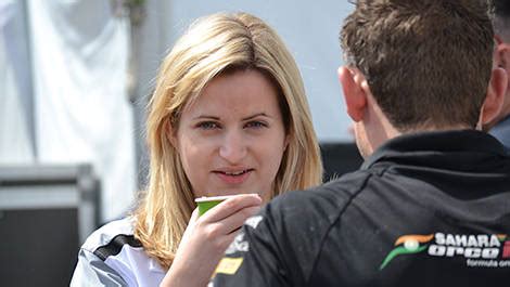 F1: Meet McLaren Racing's Bernadette Collins | Car News | Auto123