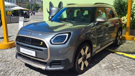 Nuova MINI Countryman ora è più grande e più potente che mai