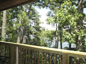 Lake Ouachita Cabin Rentals from $90 - HomeToGo