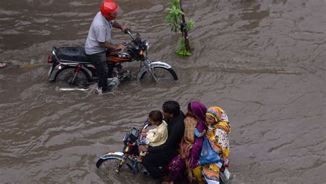 India Pakistán Así son las lluvias del monzón que dejan cientos