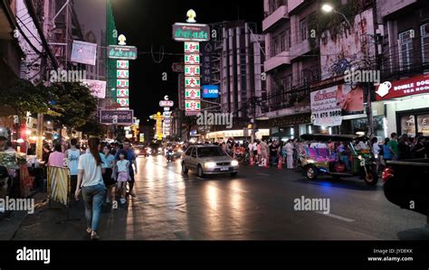 Night Yaowarat Road Chinatown Bangkok Thailand Stock Photo Alamy