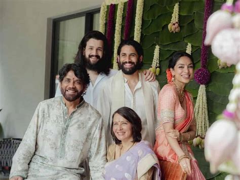 Samanta Shares Naga Chaitanya And Sobhita S Engagement Photos