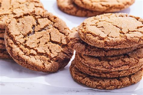 Soft And Chewy Molasses Cookies Recipe Easy Homemade Holiday Cookies