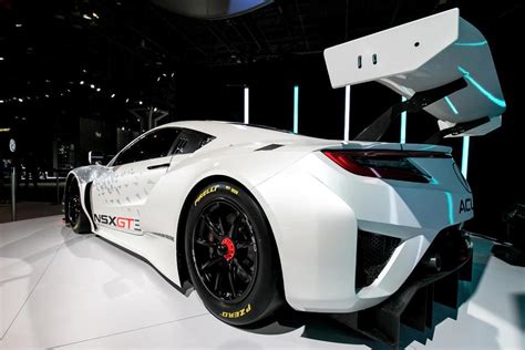 Acura drops the NSX's electric motor to go GT3 racing