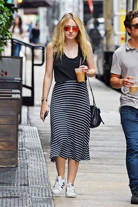 Dakota Fanning Street Style - NYC 7/29/2016 • CelebMafia