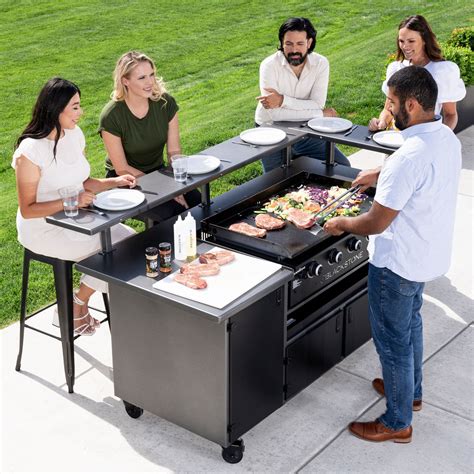 Outdoor Kitchens Blackstone Products