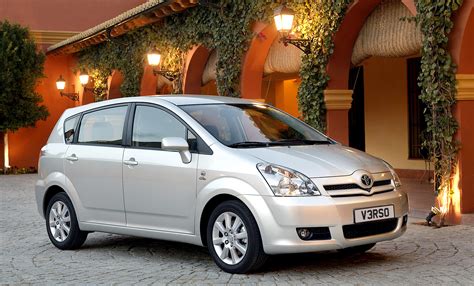 Toyota Verso Reviews Prices Ratings With Various Photos