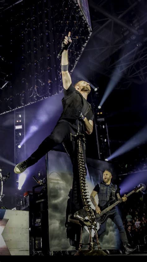 Interview Trevor Mcnevan Leadman Of Thousand Foot Krutch Winter