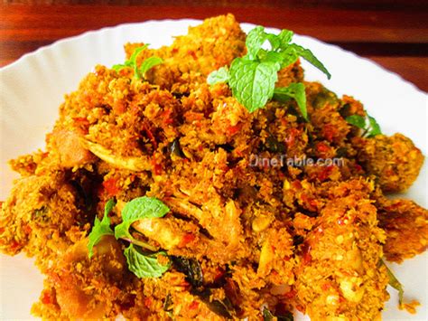 Spicy Chicken Thoran Recipe | ചിക്കൻ തോരൻ