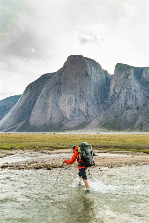 Akshayuk Pass Trail | Backpacking adventure in Baffin - Amarok Adventures