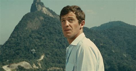 Zem Ela Francouzsk Hereck Legenda Jean Paul Belmondo Tvrecenze