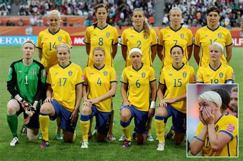 Miss January Has No Regrets Over Australia Women S Team S Nude