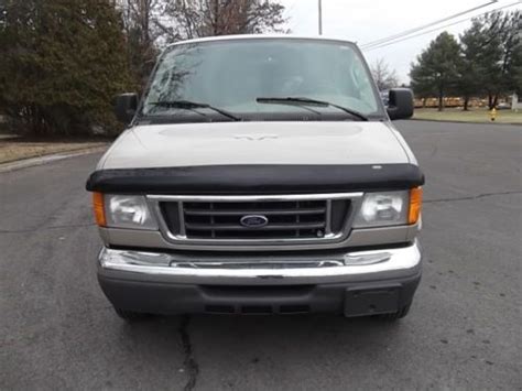 Sell Used 2007 Ford Econoline 12 Passenger Low Top Conversion Van In