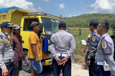 Patroli Penertiban Uruk Tol Kabupaten Klaten