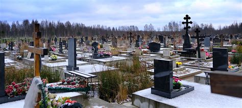 Кладбища Санкт-Петербурга - Оформление места на кладбище в СПб