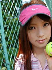Super Hot Nazuna Otoi Shows Off Outdoors