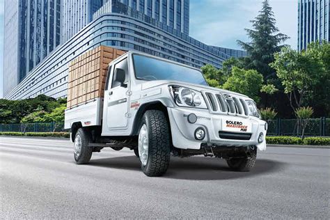 Mahindra Bolero Maxi Truck Plus Reviews Must Read 38 Bolero Maxi