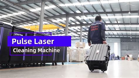 Portable Fiber Laser Cleaning Machine 100w 200w Pulse Fiber Laser