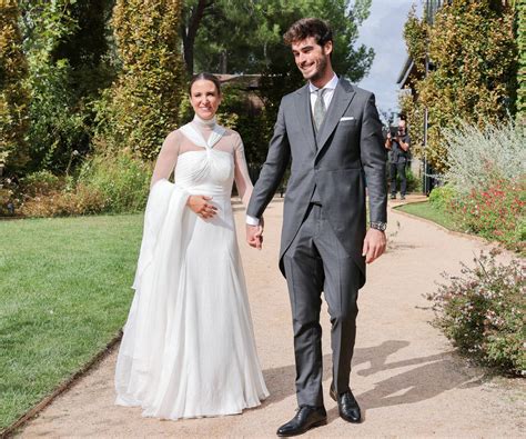 Las Diferencias Entre La Primera Y La Segunda Boda De Marta Pombo